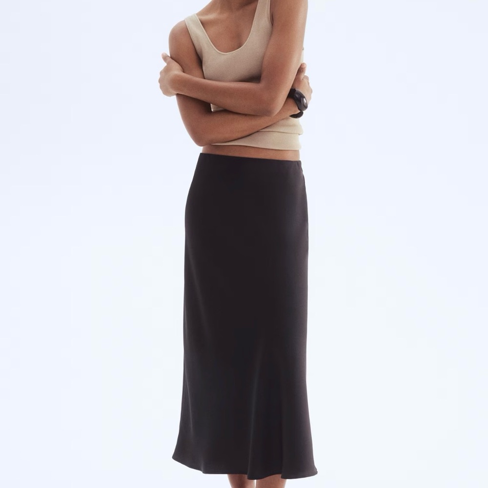 H&M Black Satin Midi Skirt